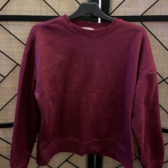 Burgundy Crew Neck - Picture 7 of 8